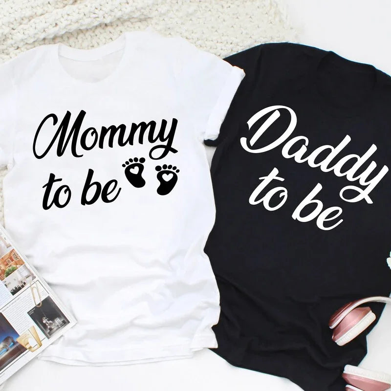 Matching Mommy And Daddy To Be - Pregnancy Announcement T-Shirts