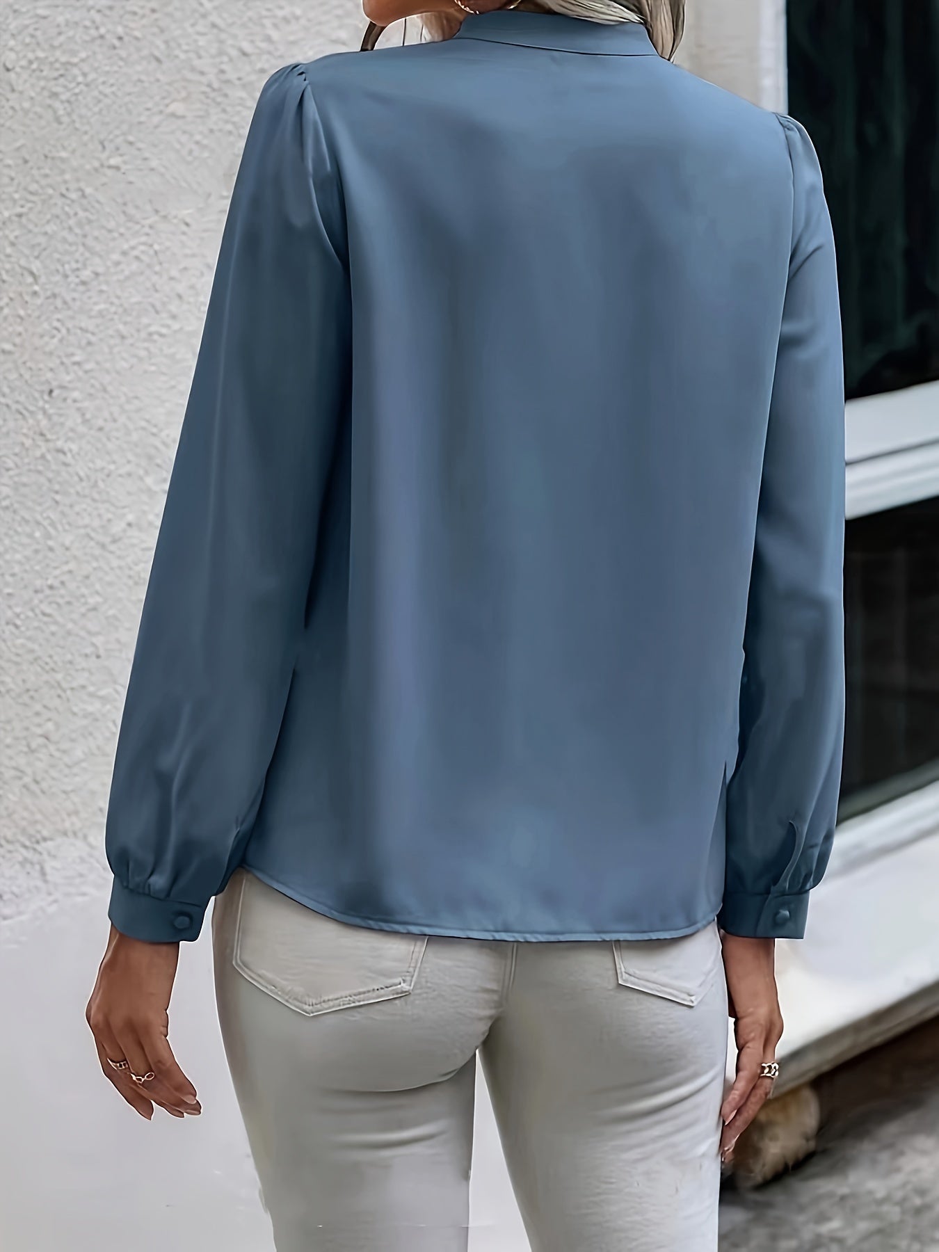 Women's Polyester Blouse With Tie Closure