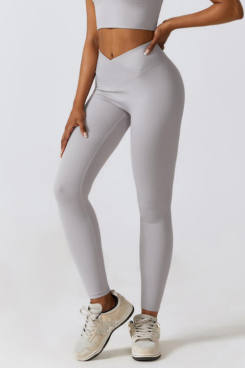 V-Waistband Sports Leggings