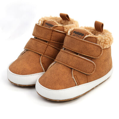 Fuzzy Velcro Kid Sneakers